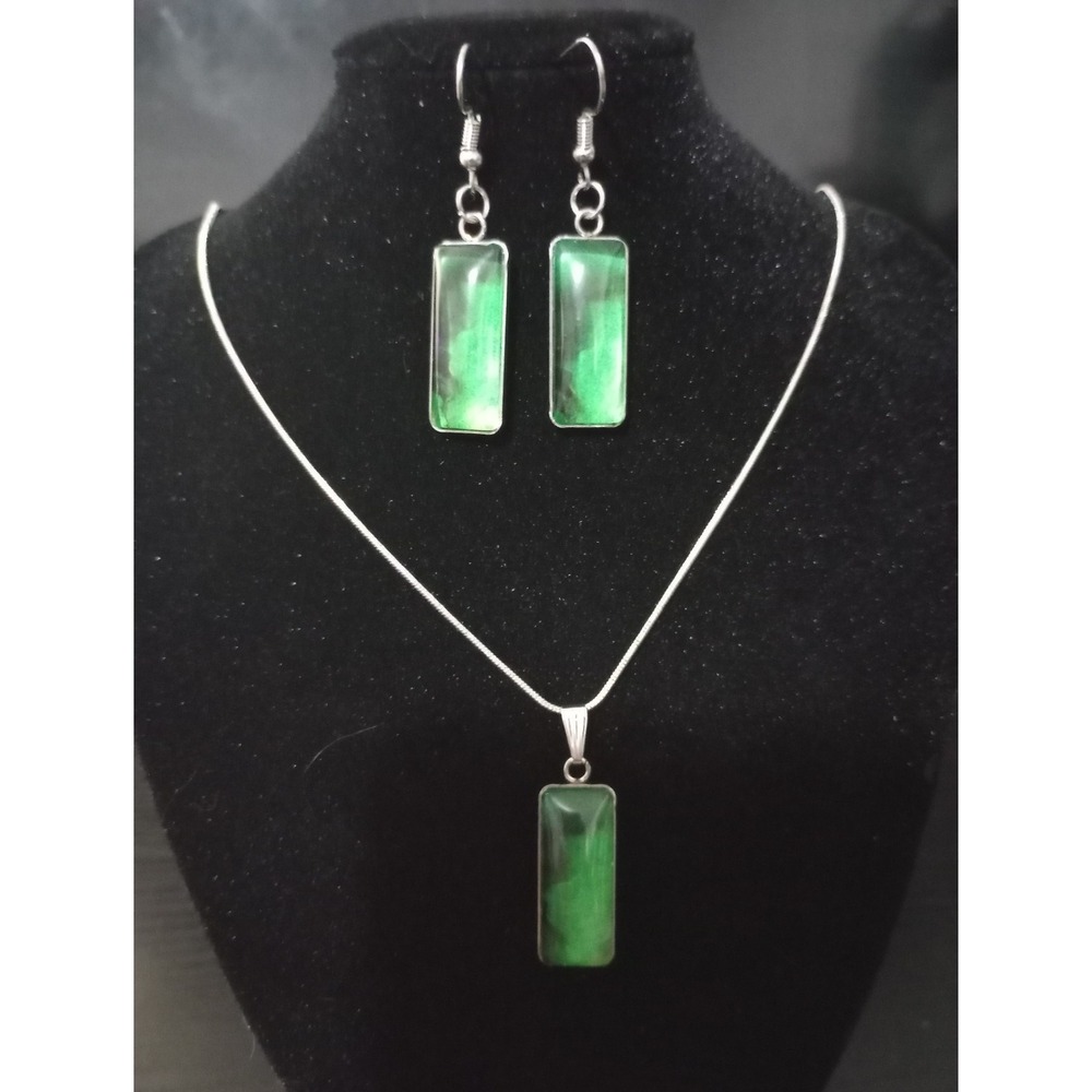 Handmade Green Marbled Resin Necklace & Earring Set – 18" Silver Tone Chain –...
